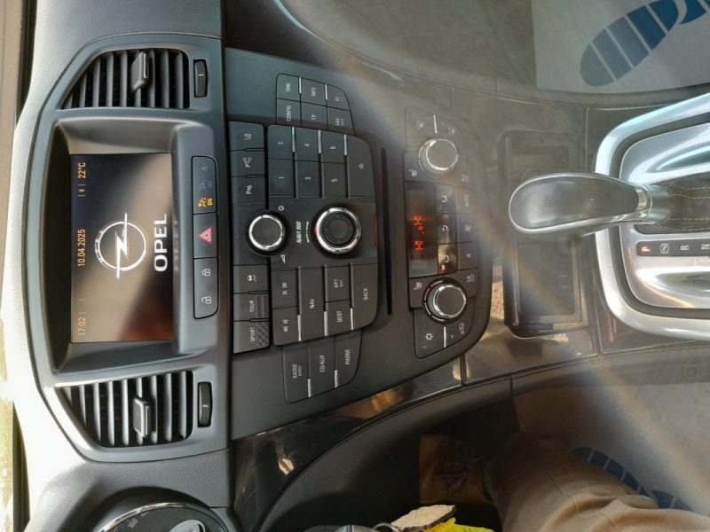 OPEL INSIGNIA SPORT 2.0l CDTI COSMO PACK 4X4 BVA 2012