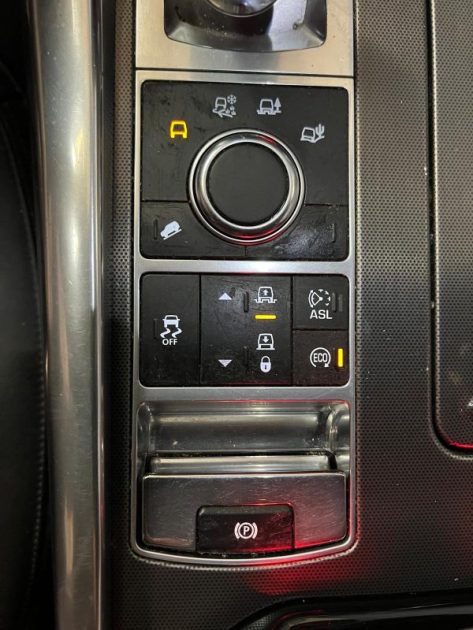 LAND ROVER RANGE ROVER SPORT 3.O TD6 258CH - 225000KM - SUIVI FACTURE