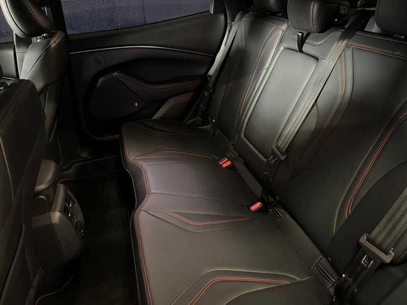 FORD MUSTANG MACH-E 2021