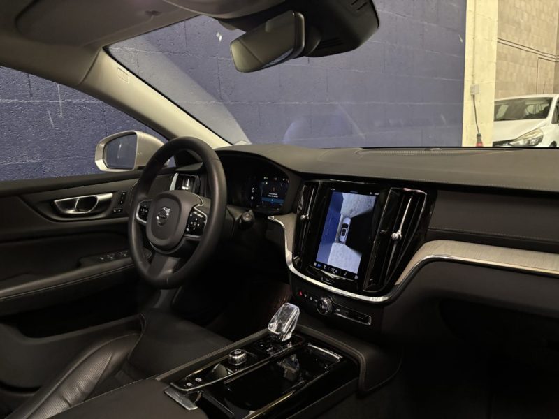 VOLVO V60 T6 AWD Ultimate Style Chrome Geartronic 8