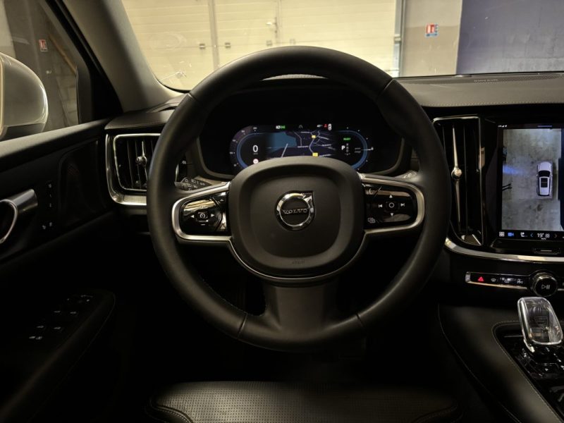 VOLVO V60 T6 AWD Ultimate Style Chrome Geartronic 8