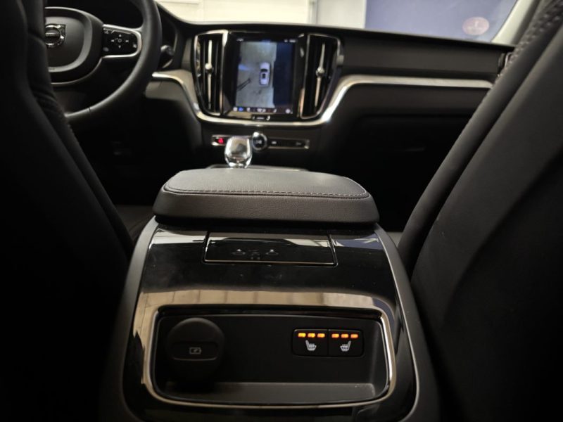 VOLVO V60 T6 AWD Ultimate Style Chrome Geartronic 8