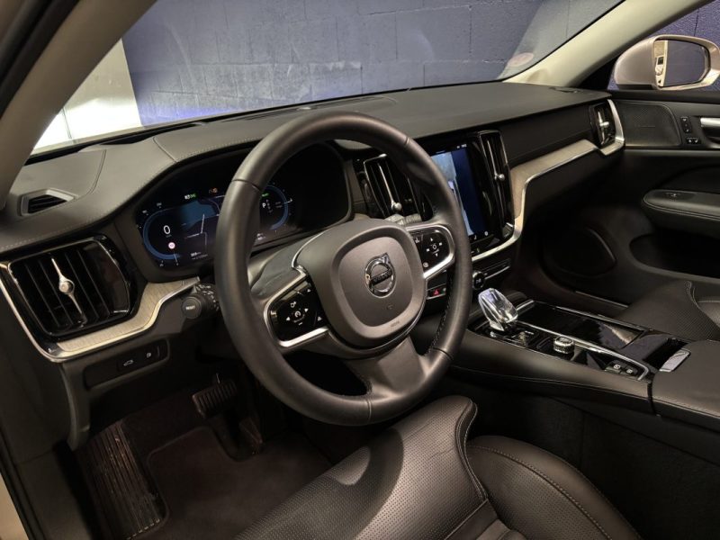 VOLVO V60 T6 AWD Ultimate Style Chrome Geartronic 8