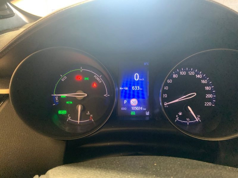 TOYOTA C-HR 1.8 122h  2WD E-CVT - DISTINCTIVE - 110000KM