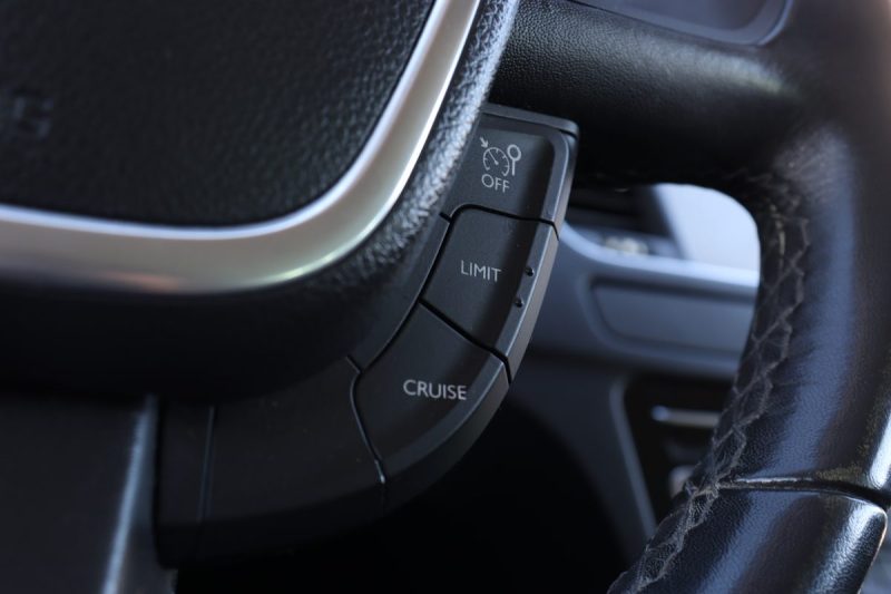 PEUGEOT 508 SW 2.0 HDI 200CH RXH HYBRID4