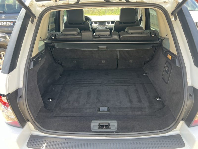 LAND ROVER RANGE ROVER SPORT SDV6 3.0 256 AUTOBIOGRAPHY BVA8