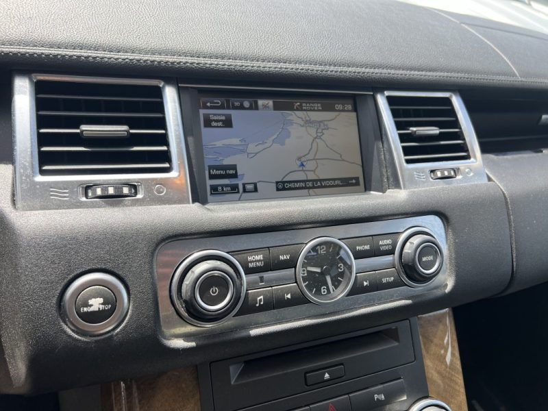 LAND ROVER RANGE ROVER SPORT SDV6 3.0 256 AUTOBIOGRAPHY BVA8