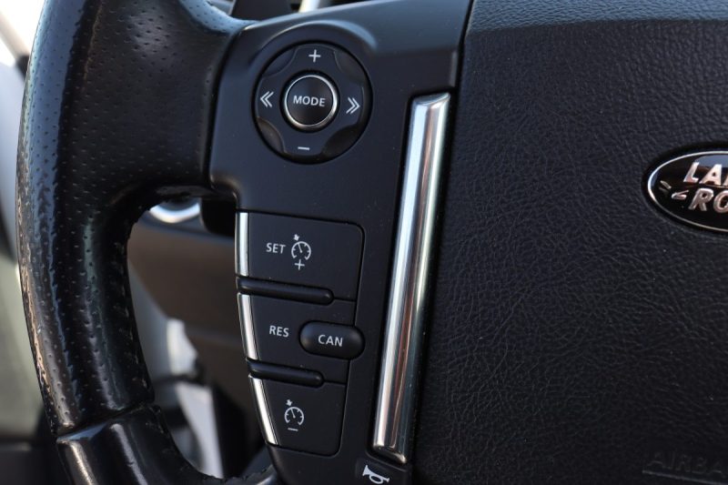 LAND ROVER RANGE ROVER SPORT SDV6 3.0 256 AUTOBIOGRAPHY BVA8