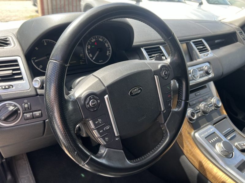 LAND ROVER RANGE ROVER SPORT SDV6 3.0 256 AUTOBIOGRAPHY BVA8