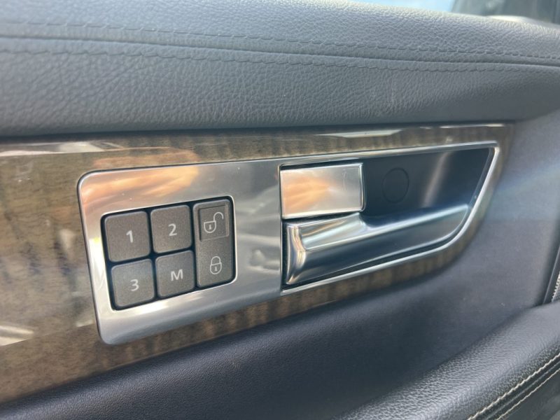 LAND ROVER RANGE ROVER SPORT SDV6 3.0 256 AUTOBIOGRAPHY BVA8