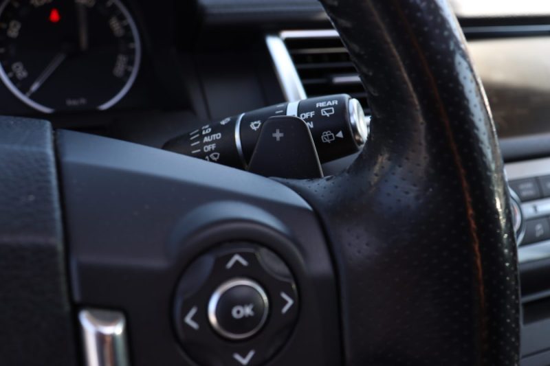 LAND ROVER RANGE ROVER SPORT SDV6 3.0 256 AUTOBIOGRAPHY BVA8