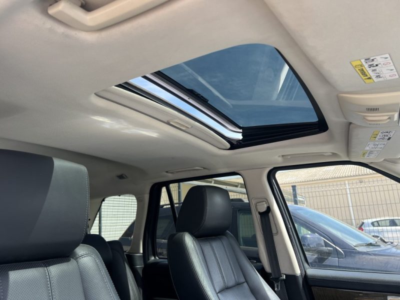 LAND ROVER RANGE ROVER SPORT SDV6 3.0 256 AUTOBIOGRAPHY BVA8