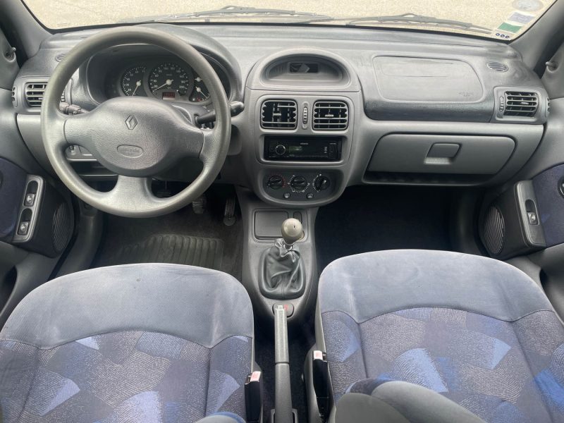 RENAULT CLIO II 1.2i 60CV