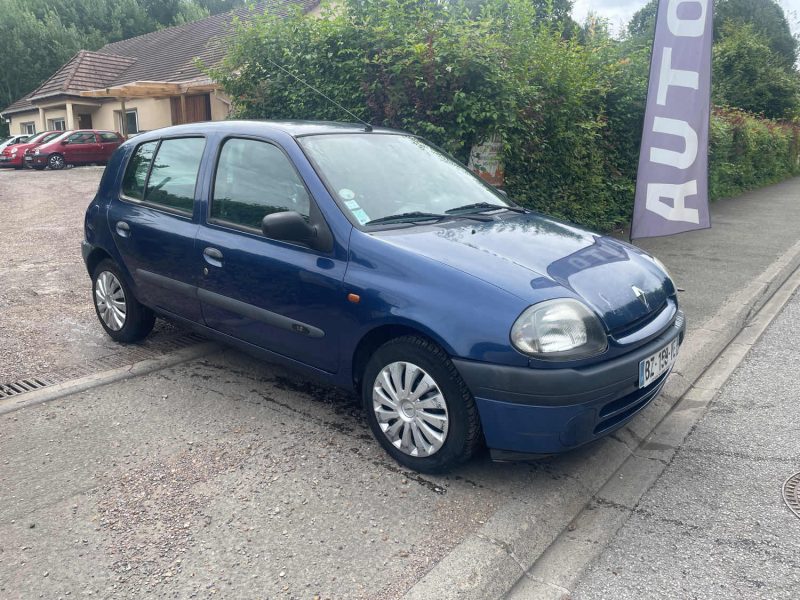 RENAULT CLIO II 1.2i 60CV