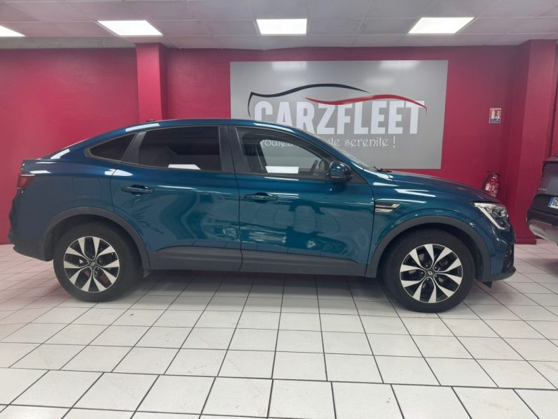 RENAULT ARKANA E-TECH 2022