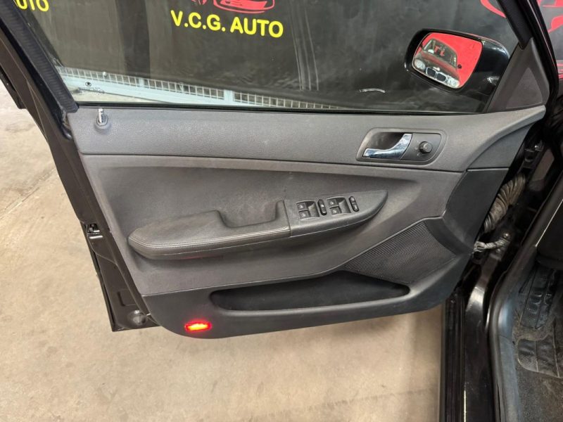 SKODA FABIA 1.9 TDI 100 CONFORT 