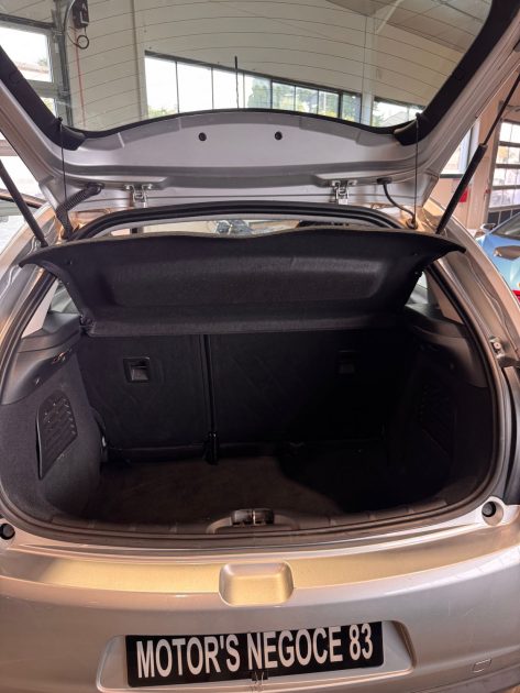 Citroen C3 1.2 VTI REVISION ET DISTRIBUTION NEUVE 