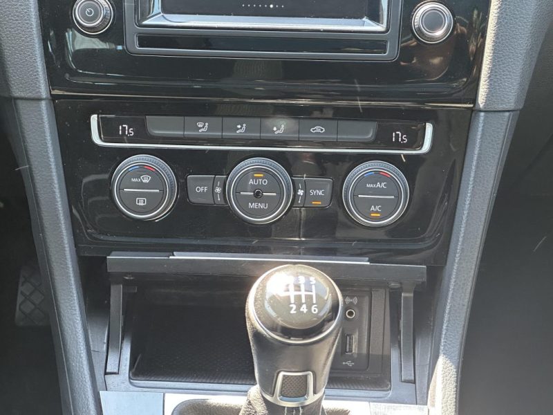 VOLKSWAGEN GOLF SW 2015