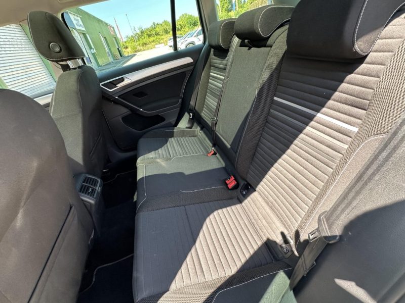 VOLKSWAGEN GOLF SW 2015