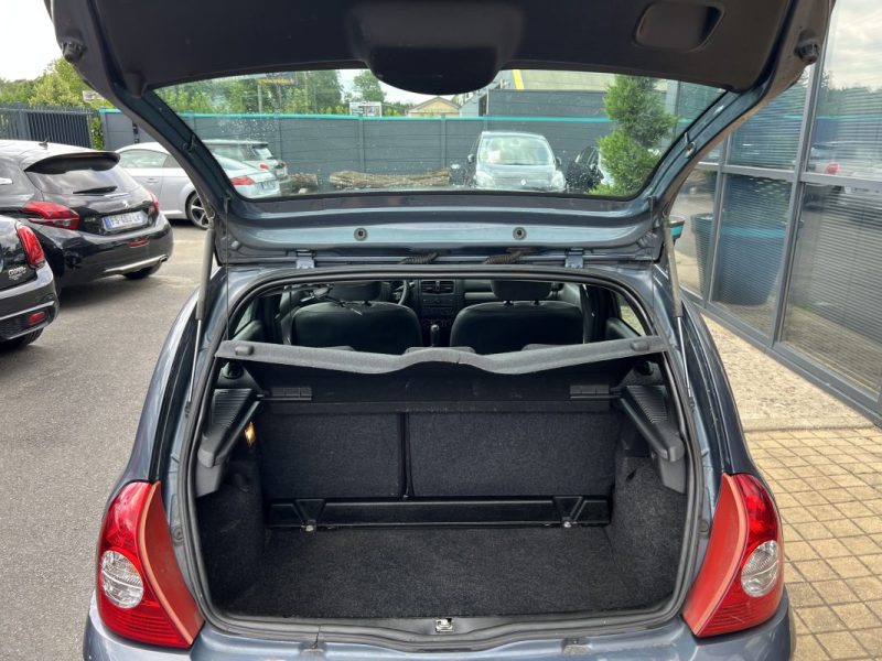 RENAULT CLIO 2 II PHASE 2 1.5 DCI 65 Cv 5 PORTES / CLIMATISAITON BLUETOOTH - GARANTIE 1 AN