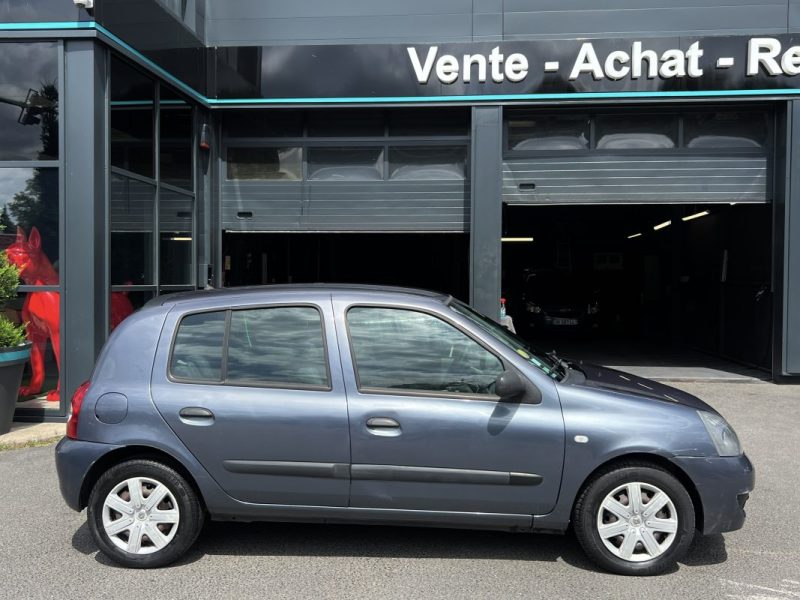 RENAULT CLIO 2 II PHASE 2 1.5 DCI 65 Cv 5 PORTES / CLIMATISAITON BLUETOOTH - GARANTIE 1 AN