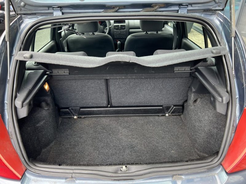 RENAULT CLIO 2 II PHASE 2 1.5 DCI 65 Cv 5 PORTES / CLIMATISAITON BLUETOOTH - GARANTIE 1 AN