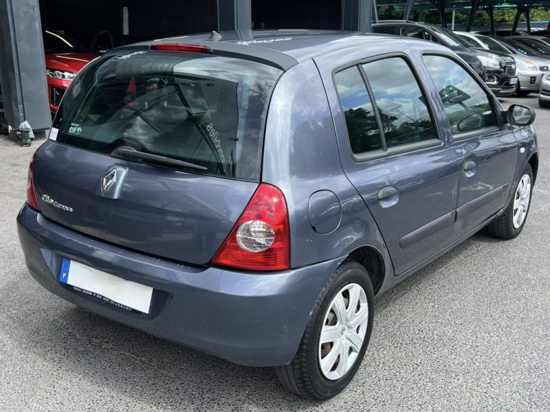 RENAULT CLIO 2 II PHASE 2 1.5 DCI 65 Cv 5 PORTES / CLIMATISAITON BLUETOOTH - GARANTIE 1 AN