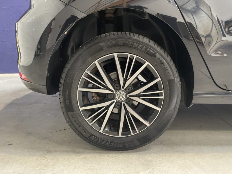 VOLKSWAGEN POLO 2017