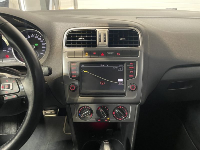 VOLKSWAGEN POLO 2017