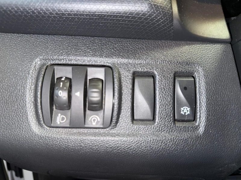 RENAULT CLIO 1.5 dCi 75ch energy Générique Euro6