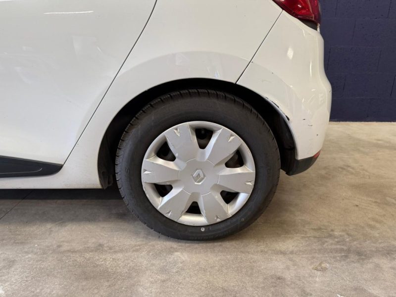 RENAULT CLIO 1.5 dCi 75ch energy Générique Euro6