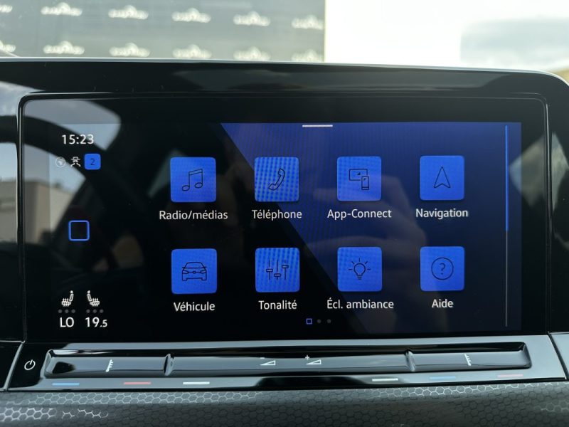 VOLKSWAGEN GOLF 2022