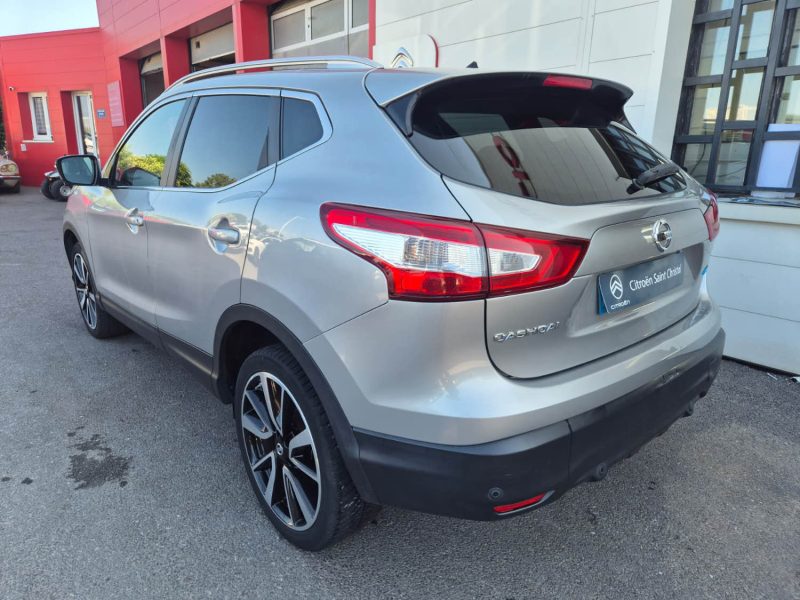 NISSAN QASHQAI 2016