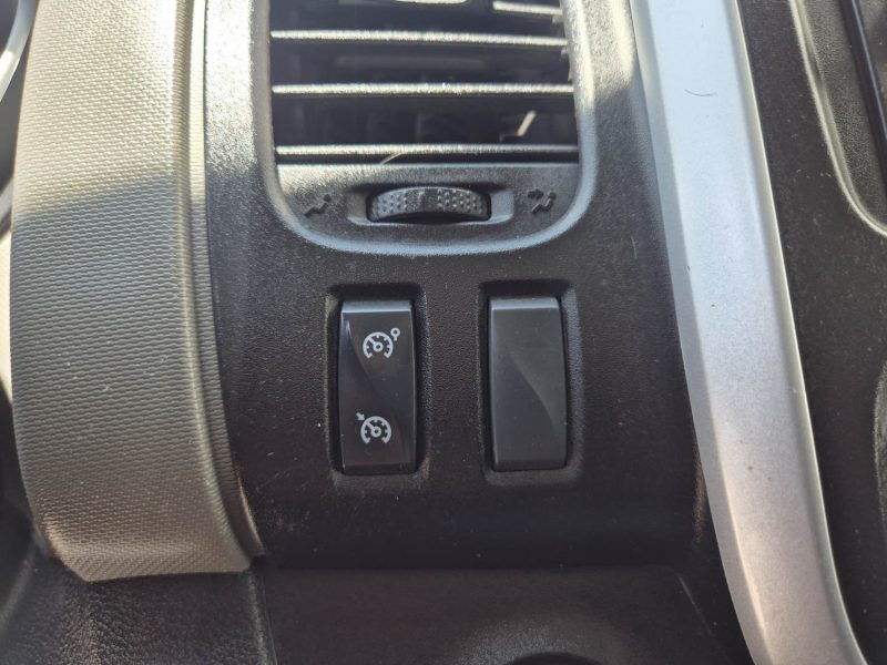 RENAULT TRAFIC III Camionnette 2019