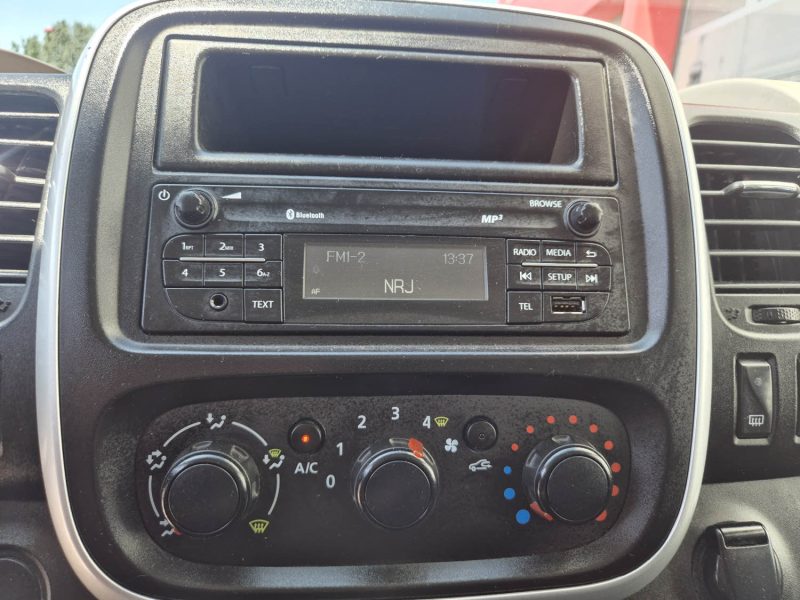 RENAULT TRAFIC III Camionnette 2019