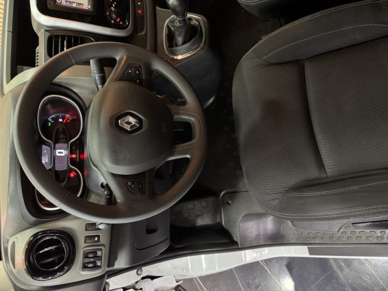 RENAULT TRAFIC 2019 TTC TVA Récupérable 