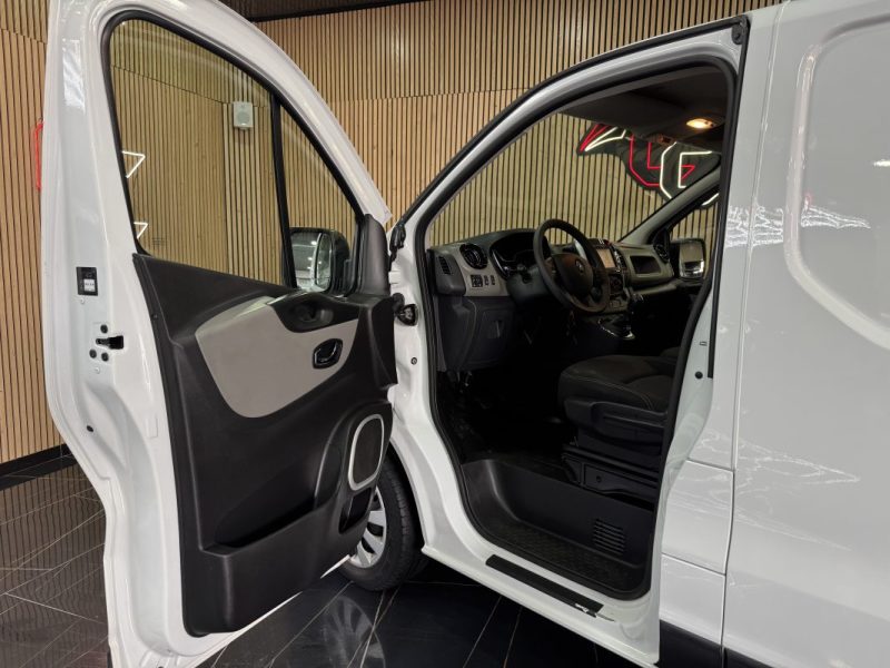 RENAULT TRAFIC 2019 TTC TVA Récupérable 