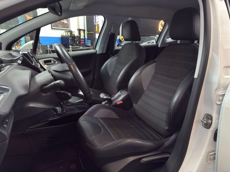 PEUGEOT 2008 1.5 BlueHDi ALLURE EAT6 120 cv