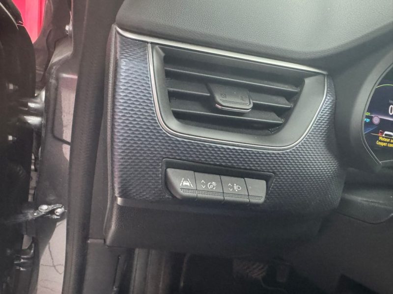 RENAULT ARKANA E-TECH 2022