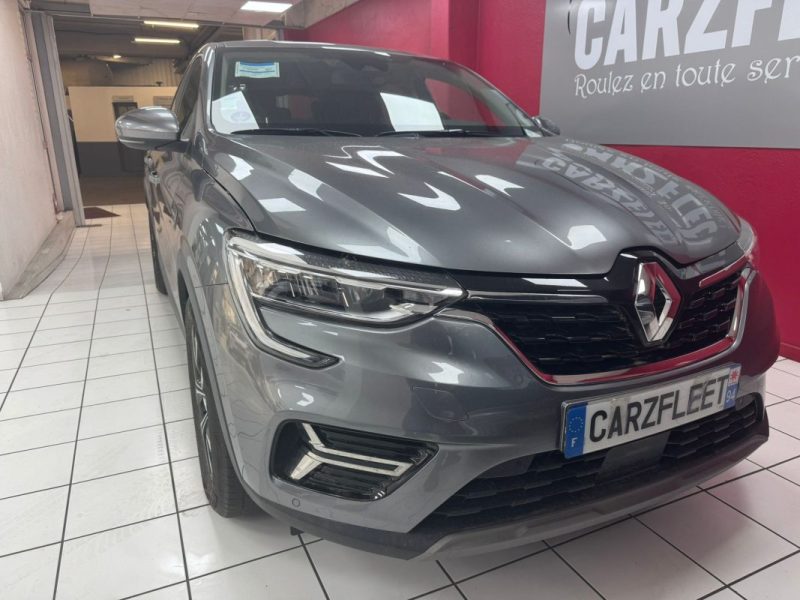 RENAULT ARKANA E-TECH 2022