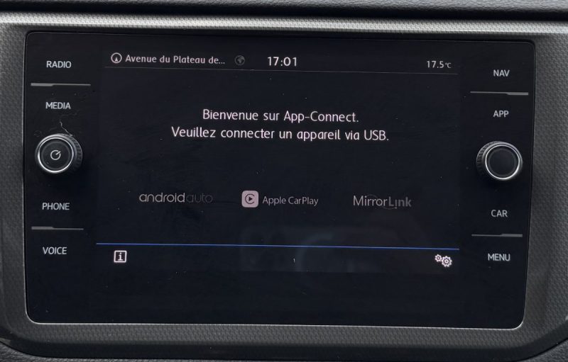 Volkswagen Golf Sportsvan 1.6 TDI 115ch BlueMotion CONNECT