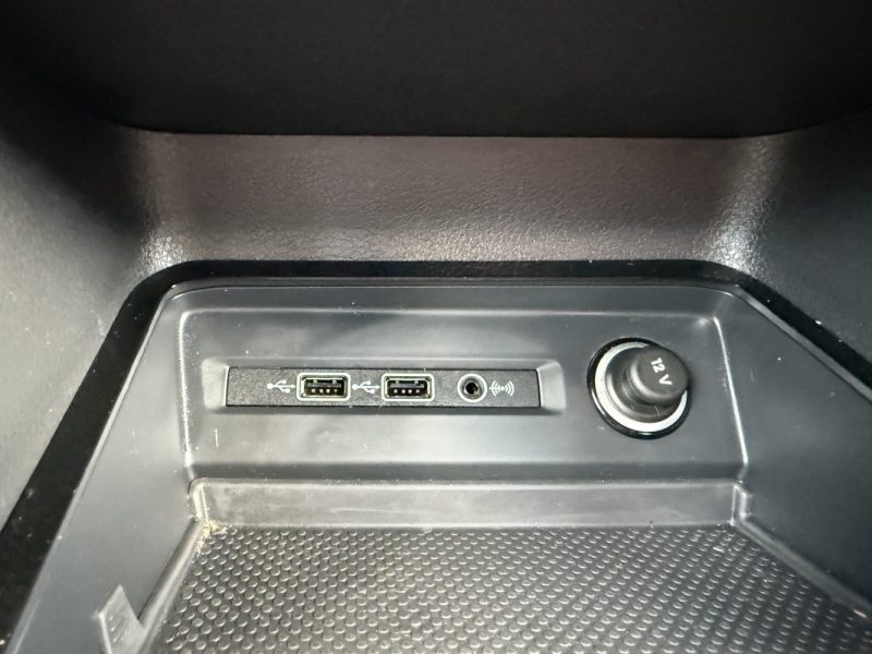 Volkswagen Golf Sportsvan 1.6 TDI 115ch BlueMotion CONNECT