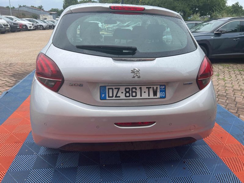 PEUGEOT 208 2016  1.6 BlueHDi 100ch Allure