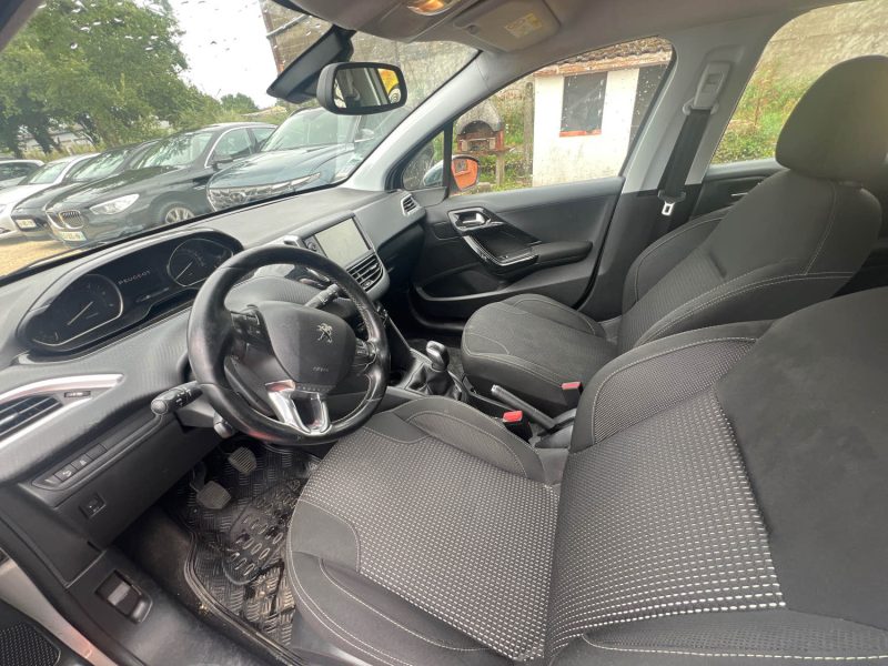 PEUGEOT 208 2016  1.6 BlueHDi 100ch Allure