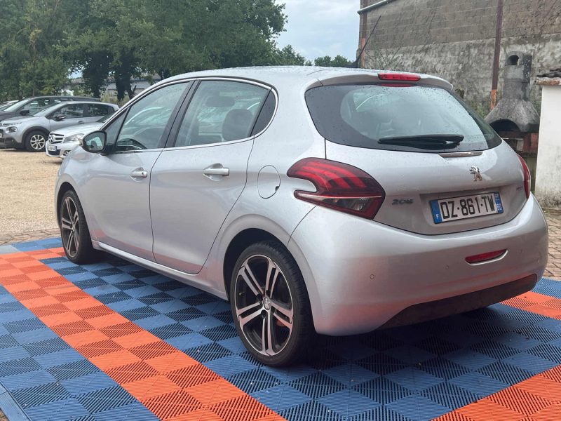 PEUGEOT 208 2016  1.6 BlueHDi 100ch Allure