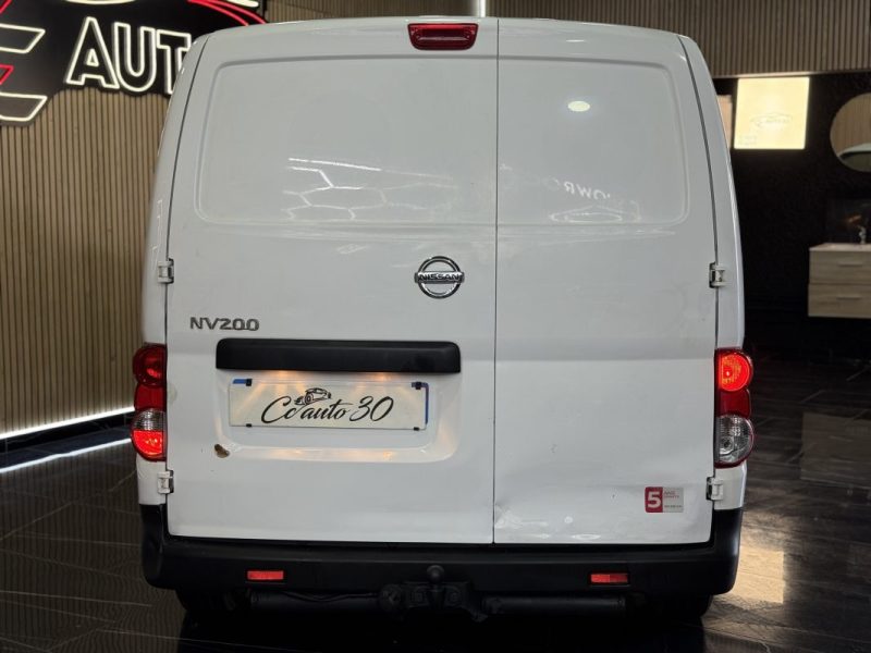 NISSAN NV200 2018