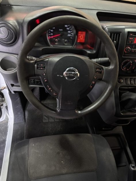 NISSAN NV200 2018