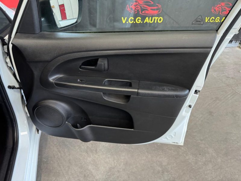 KIA VENGA 1.4 CVVT 90 Active 