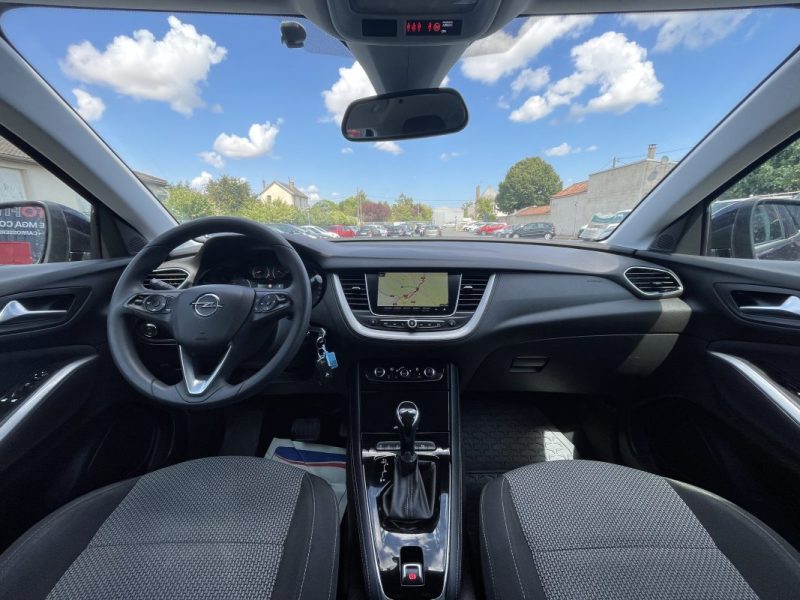 Opel Grandland x 1.5 Diesel 130 ch BVA6 Design Line (6 CV)