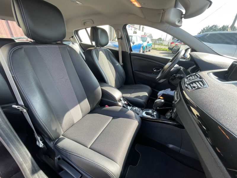 RENAULT MEGANE 3 BOITE AUTOMATIQUE 1.5 DCI 110CV 2013